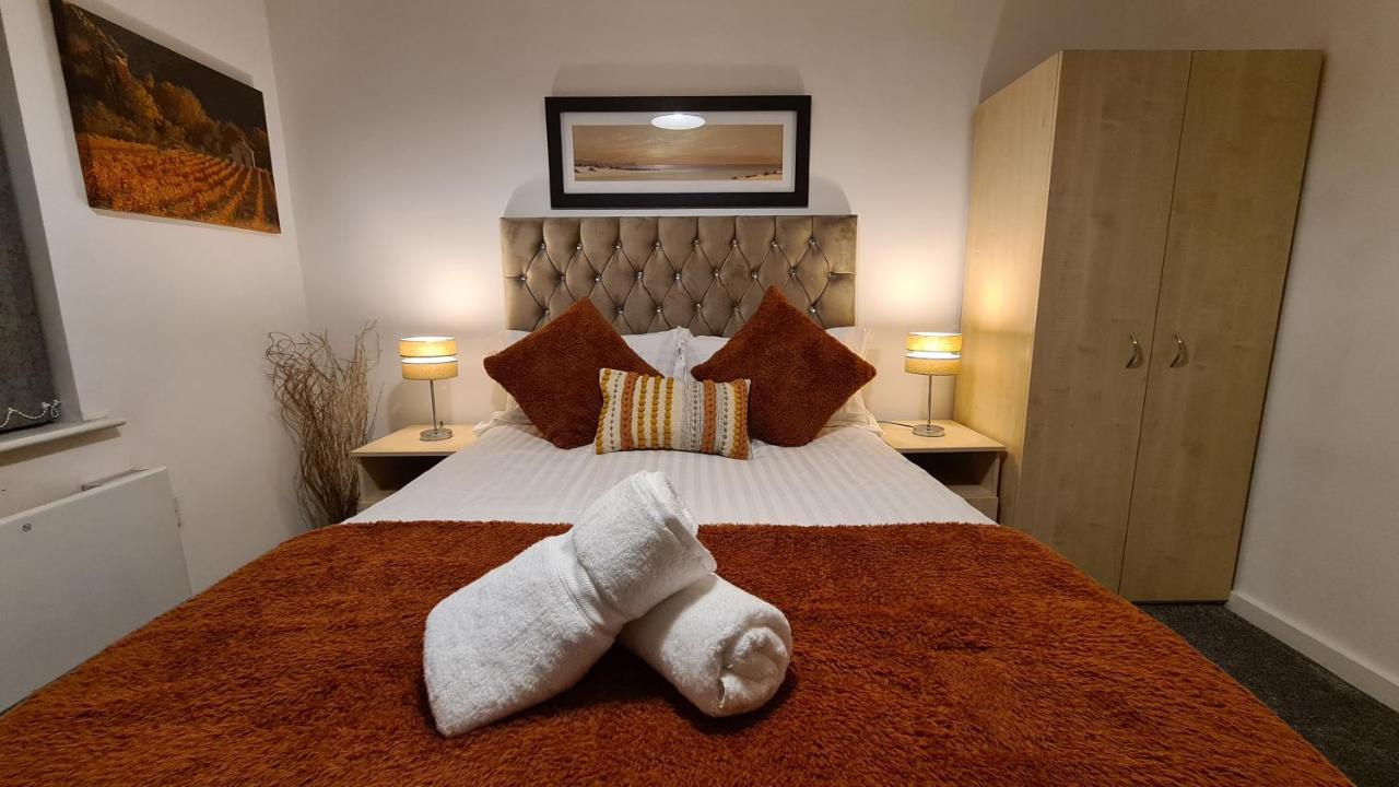 Luxury 2 Bed Apt With Free Wi-Fi & Parking Манчестер Экстерьер фото